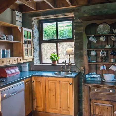 Nyaraló Hillside View By Trident Homes Cill Airne